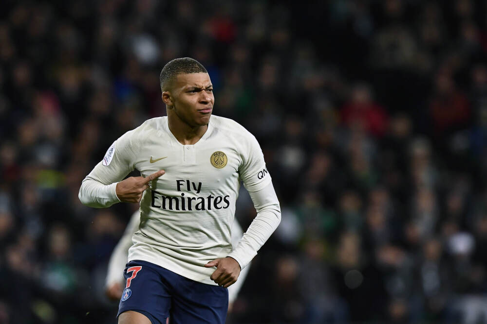 法治头条｜失信名单人数何以首次下降？